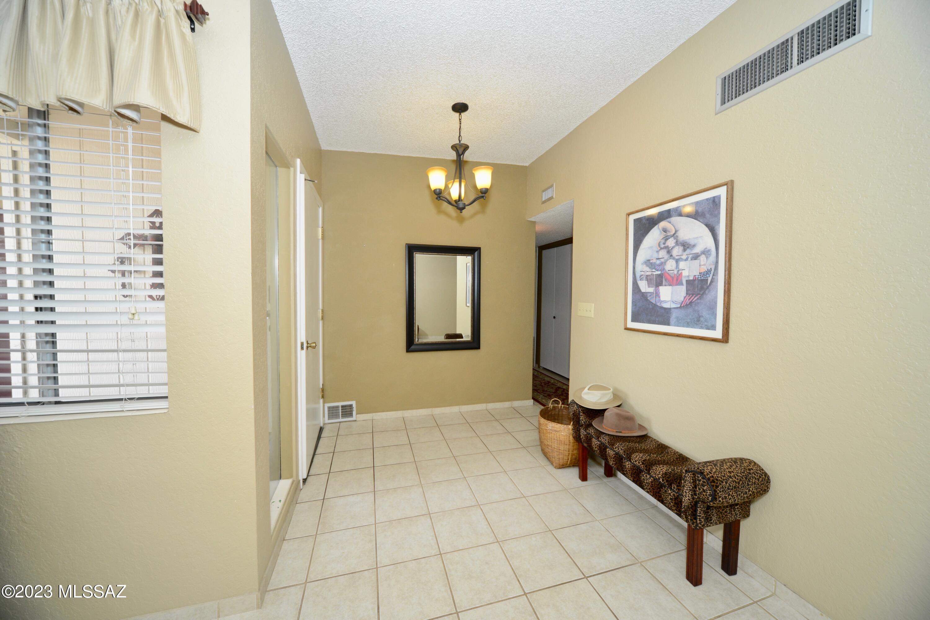 396 West Rio-Altar Green Valley, AZ 85614 - Photo 8 of 31 Gallery Image 8