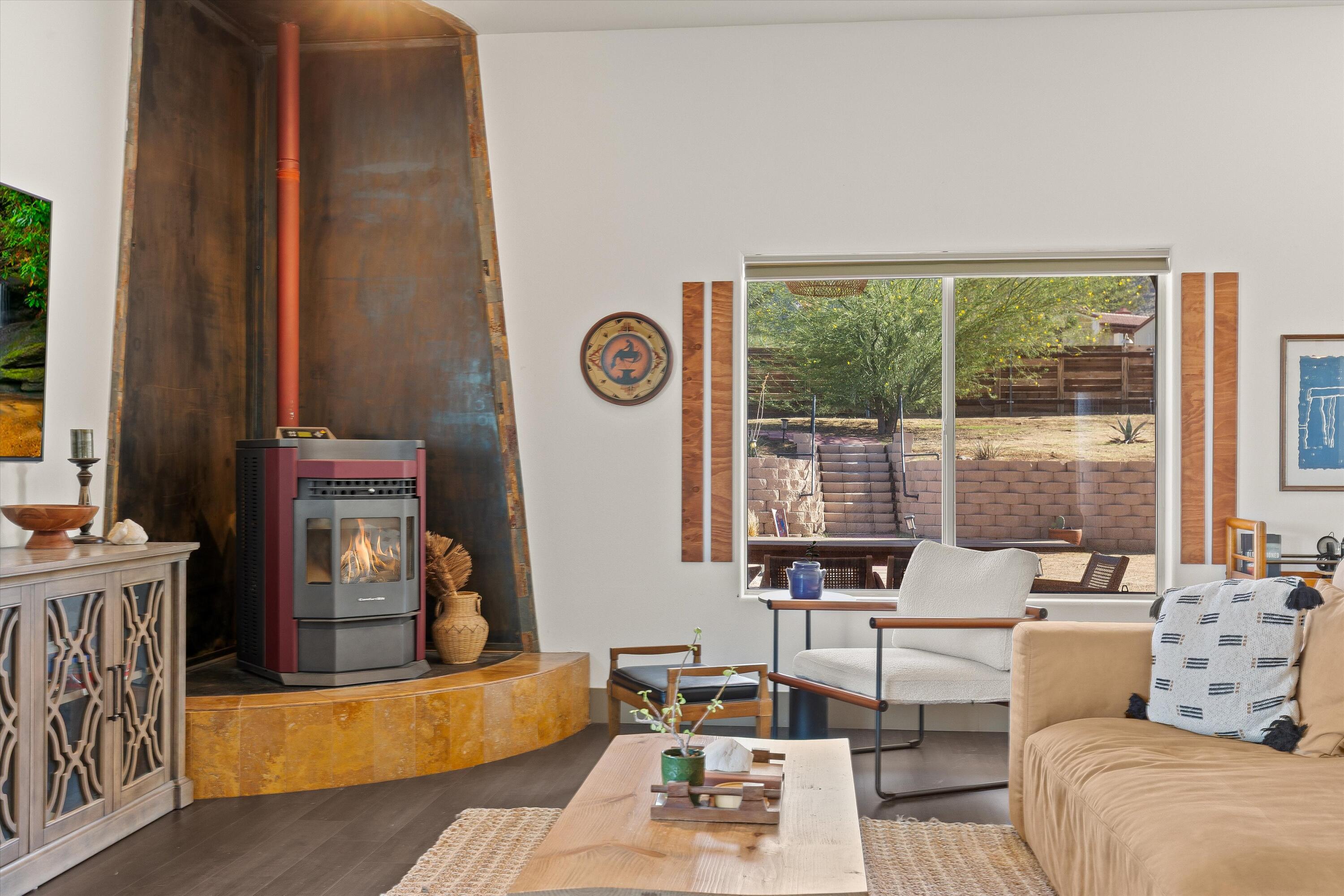 60377 Pueblo Trail Joshua Tree, CA 92252 - Photo 12 of 57 a living room with furniture and a window