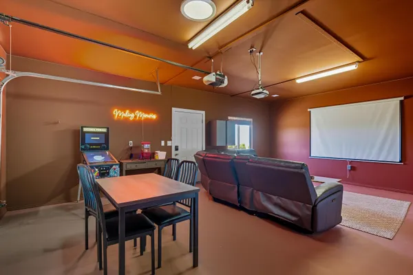 $1,099,000 | 60377 Pueblo Trail, Joshua Tree, CA 92252