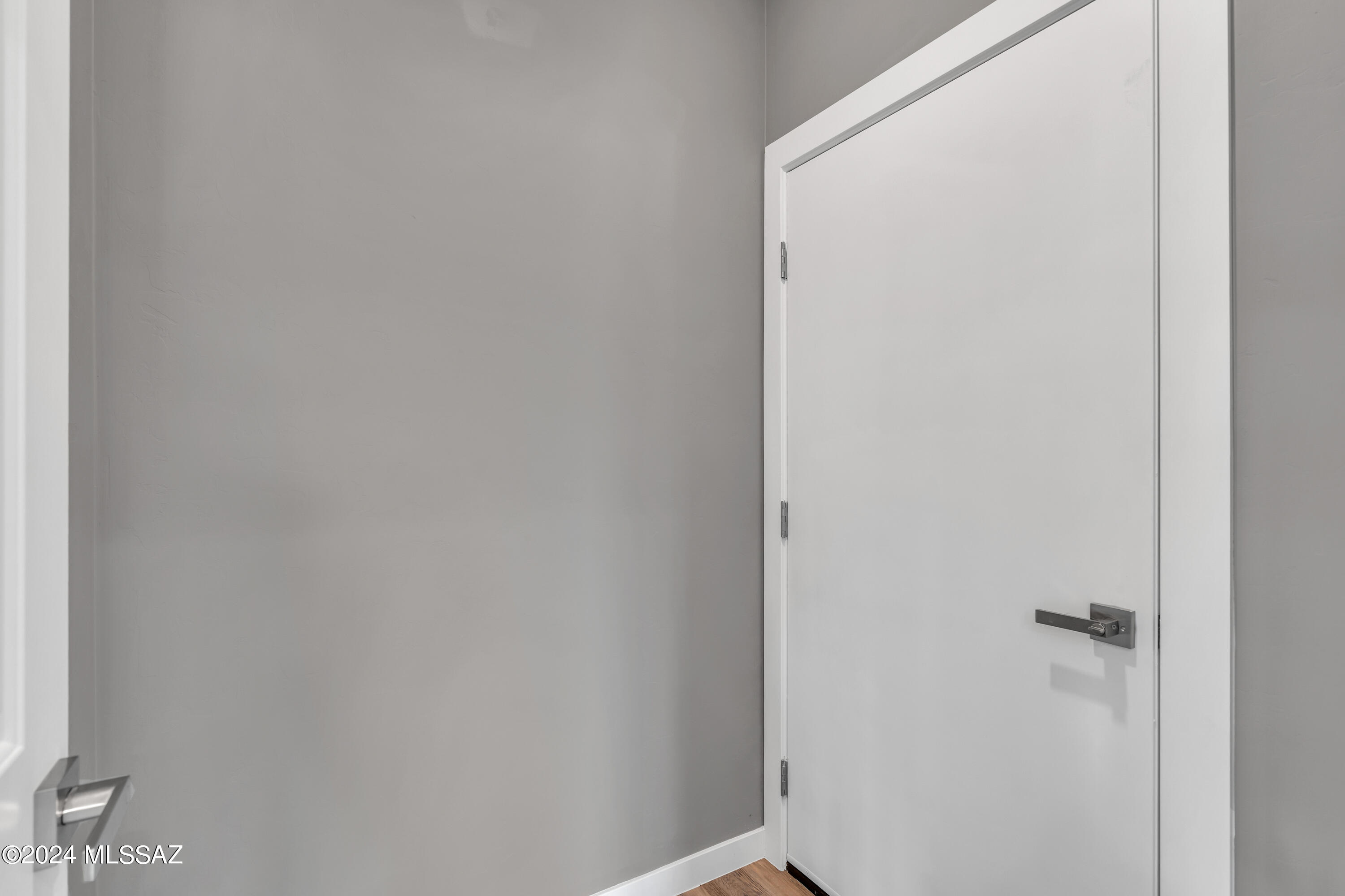 1840 La Paz Court Rio Rico, AZ 85648 - Photo 22 of 25 a view of a hallway