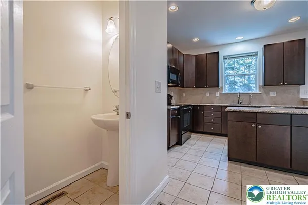 $2,799 | 278 Milkweed Drive, Allentown, PA 18104