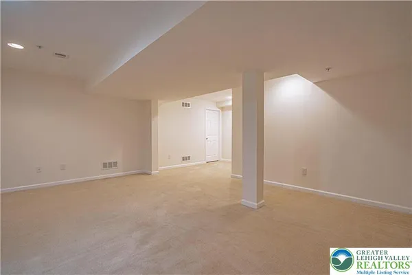 $2,799 | 278 Milkweed Drive, Allentown, PA 18104