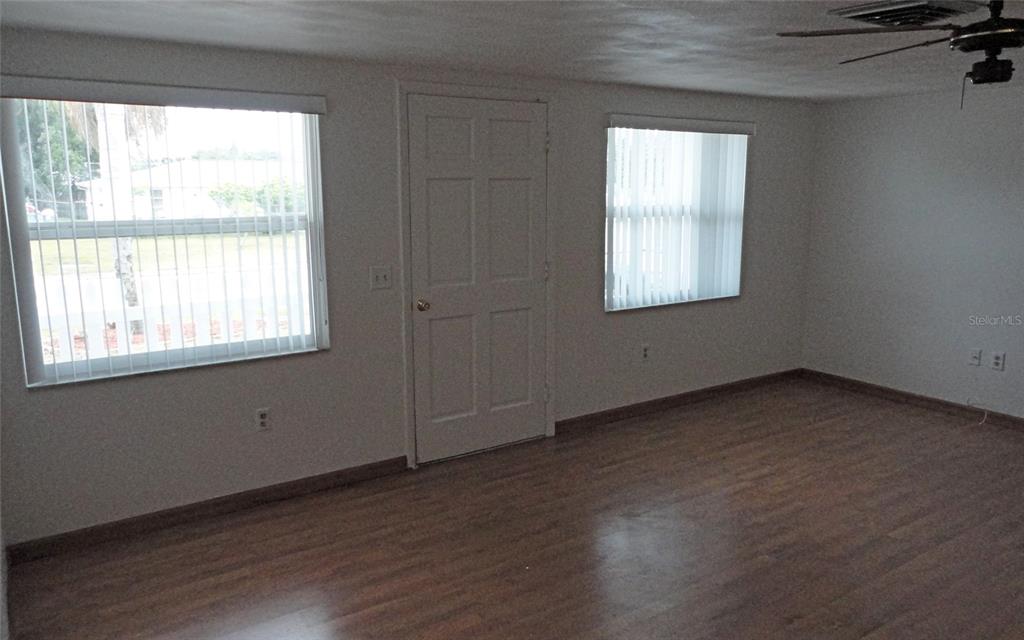 5228 School Road New Port Richey, FL 34653 - Photo 3 of 15