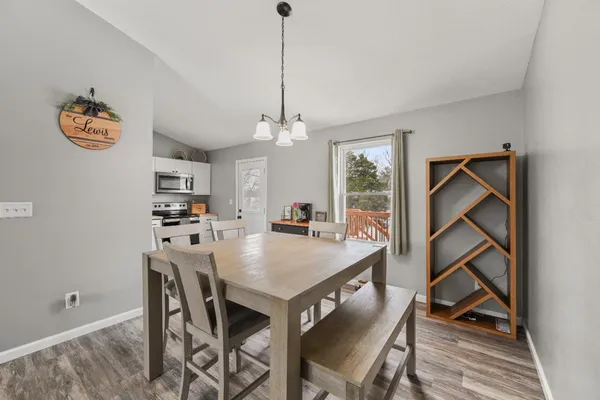 $300,000 | 21051 Sunnyridge Drive, Lawrenceburg, IN 47025