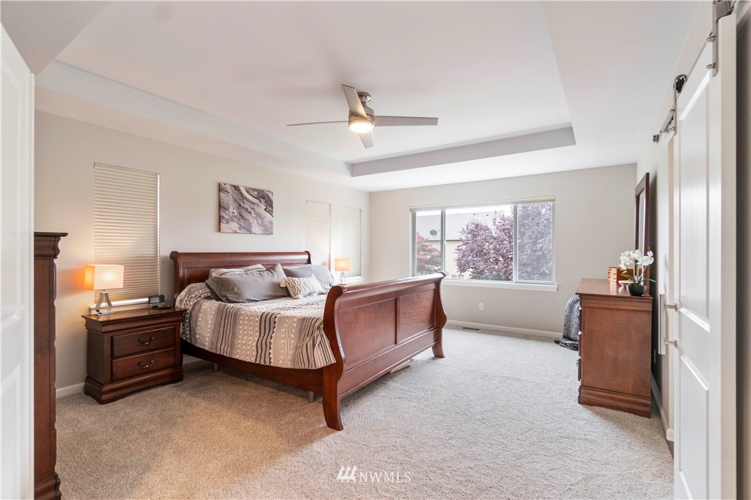 5607 Northeast 6th Street Renton, WA 98059 - Photo 19 of 39