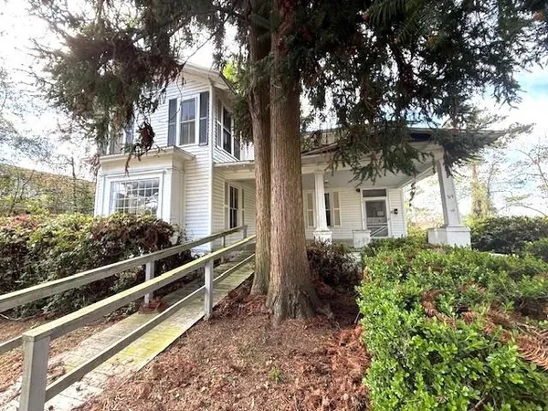 $269,900 | 319 West King Street, Quincy, FL 32351