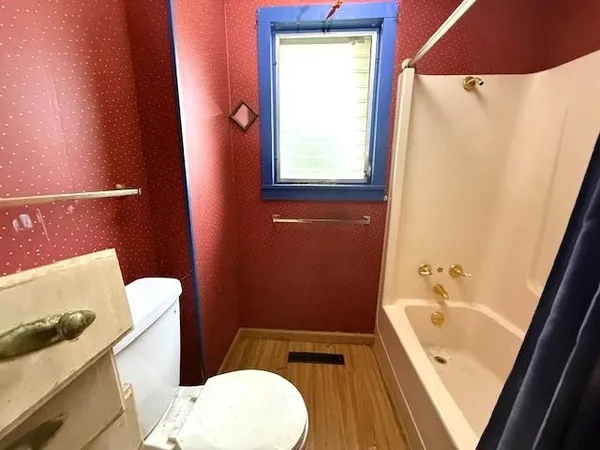 $269,900 | 319 West King Street, Quincy, FL 32351