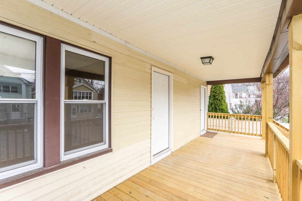 78-80 Sterling Street Springfield, MA 01107 - Photo 3 of 33 Gallery Image 3