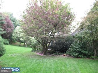 224 Hedgemere Drive Devon, PA 19333 - Photo 11 of 12