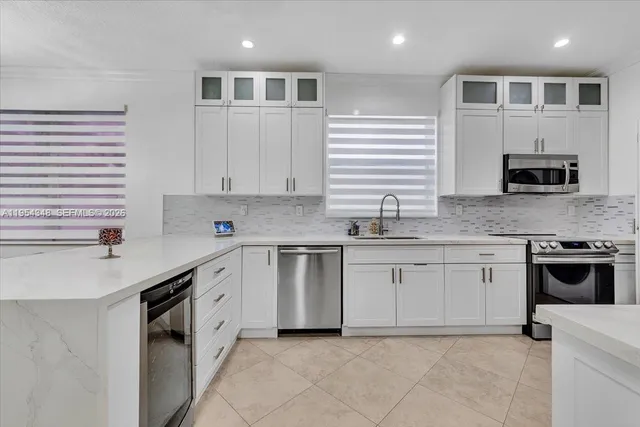 $4,600 | 773 Southwest 120th Avenue, Pembroke Pines, FL 33025