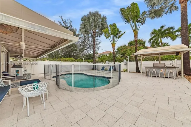 $4,600 | 773 Southwest 120th Avenue, Pembroke Pines, FL 33025