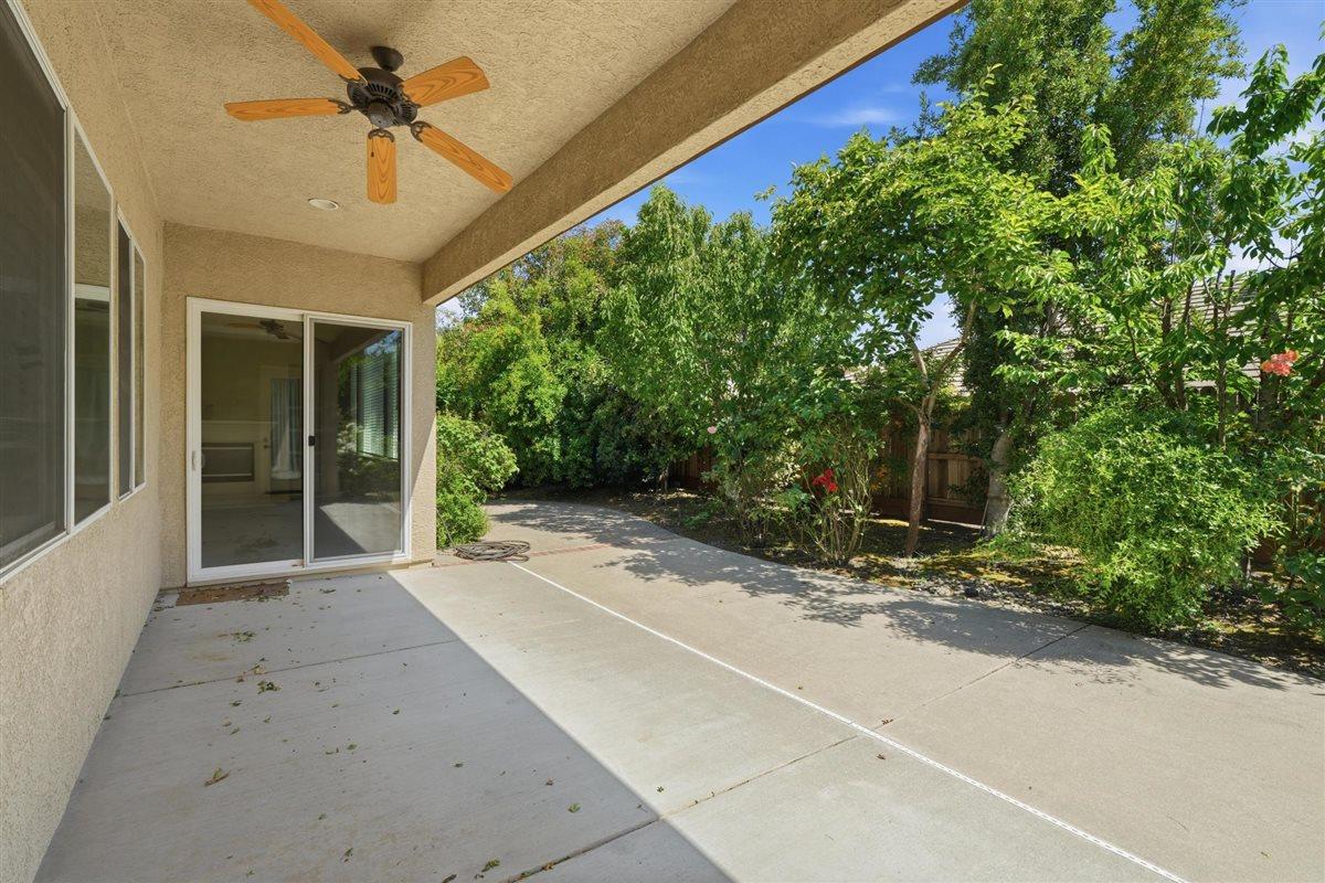 4129 Poppleton Way Carmichael, CA 95608 - Photo 45 of 48 a view of a entrance door of the house