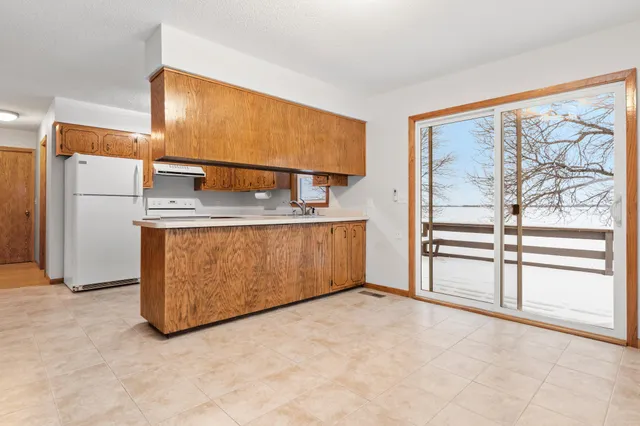 $644,000 | 45562 County Road 194, Belgrade, MN 56312