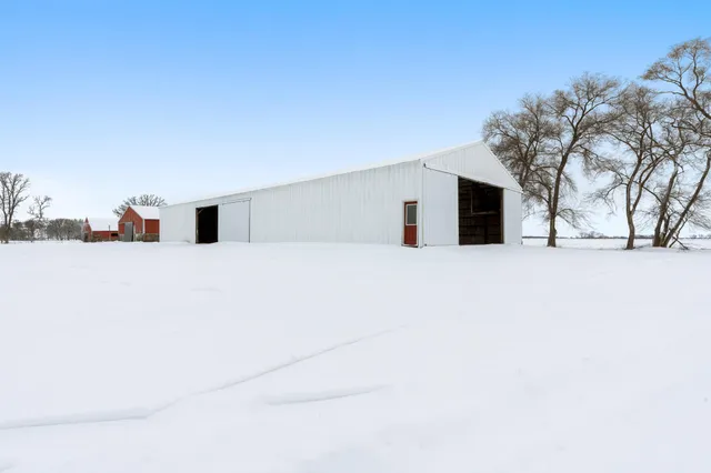 $644,000 | 45562 County Road 194, Belgrade, MN 56312