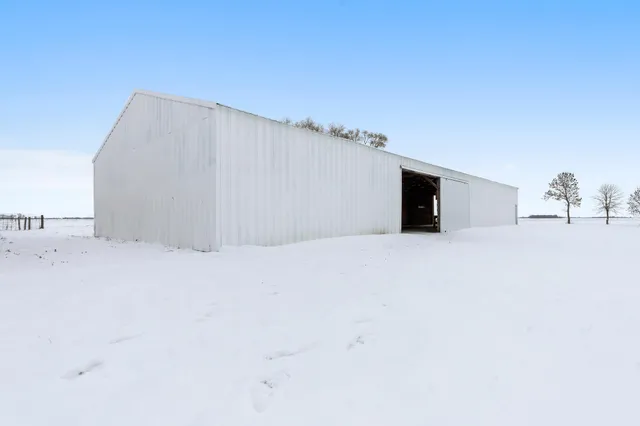 $644,000 | 45562 County Road 194, Belgrade, MN 56312