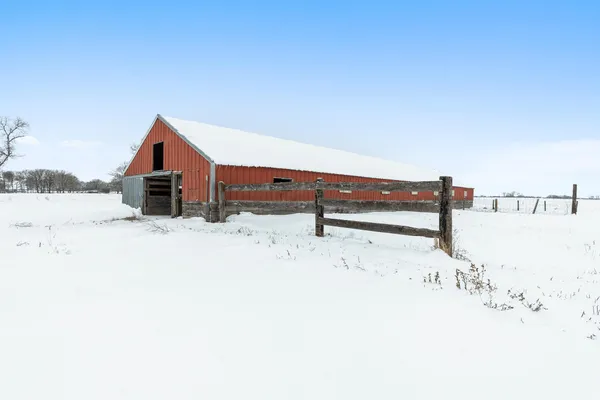 $610,000 | 45562 County Road 194, Belgrade, MN 56312