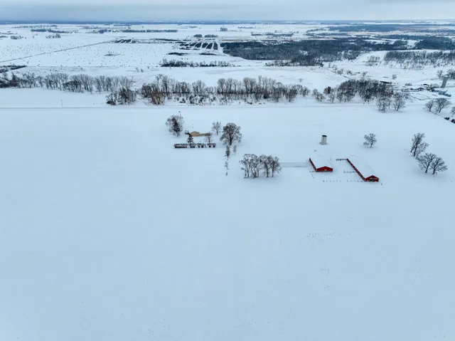 $644,000 | 45562 County Road 194, Belgrade, MN 56312