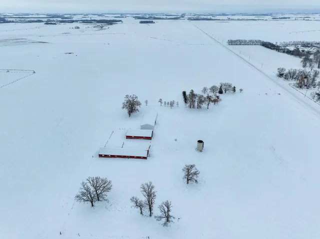 $644,000 | 45562 County Road 194, Belgrade, MN 56312