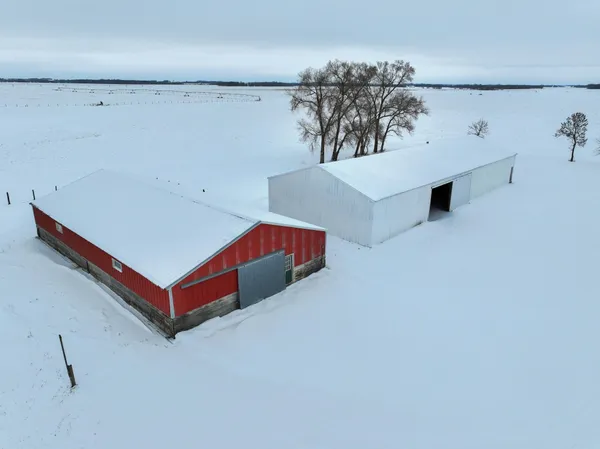 $610,000 | 45562 County Road 194, Belgrade, MN 56312