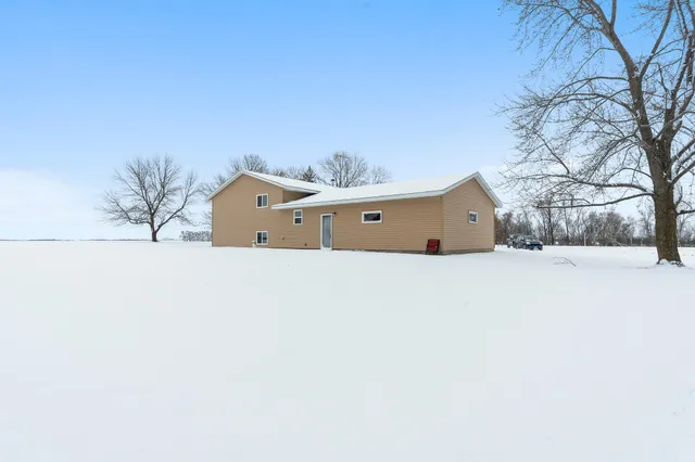 $644,000 | 45562 County Road 194, Belgrade, MN 56312