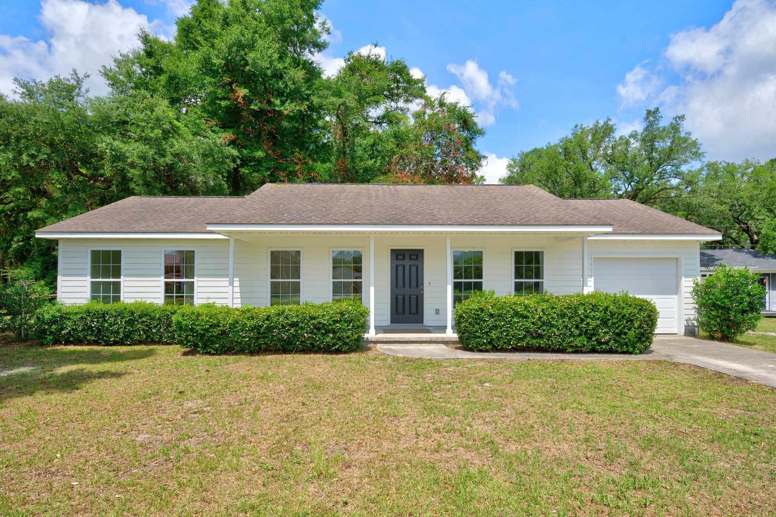 2212 South Island Road Georgetown, SC 29440 - Photo 1 of 41