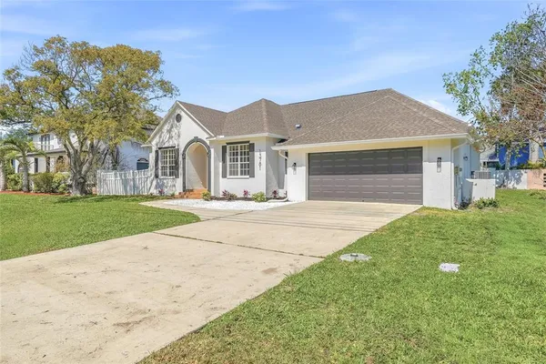 $785,000 | 13781 74th Avenue North, Seminole, FL 33776