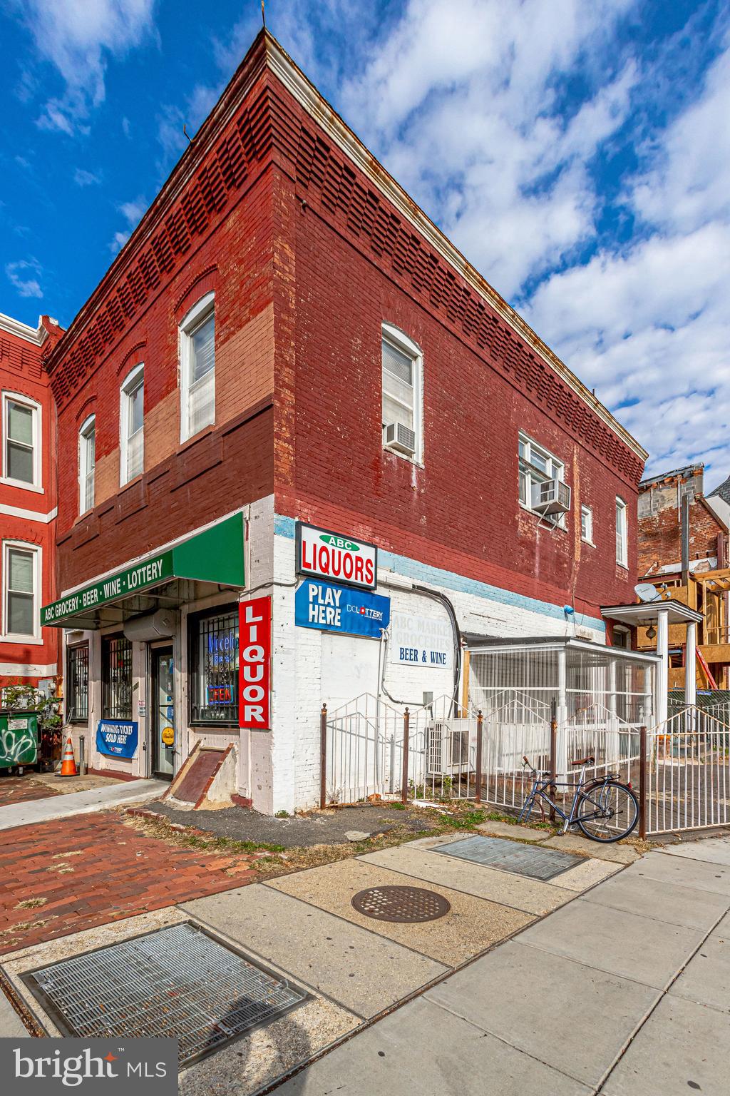 1401 6th Street Northwest Washington, DC 20001 - Photo 6 of 17