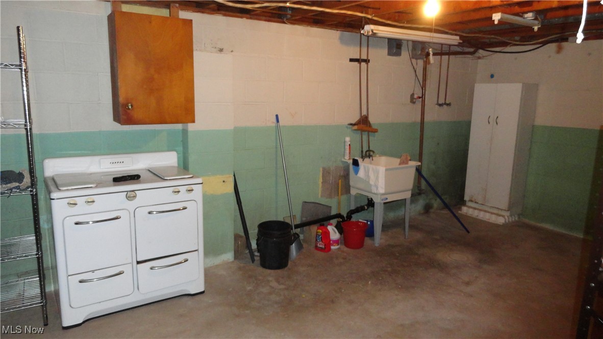 1788 Rolling Acres Road New Cumberland, WV 26047 - Photo 20 of 39