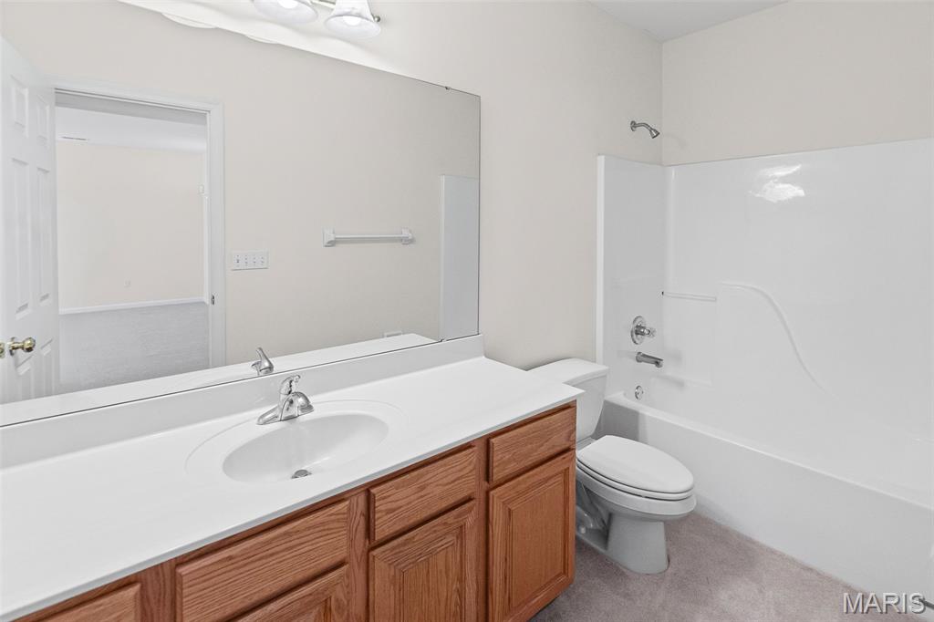 7370 Timberpoint Court Fairview Heights, IL 62208 - Photo 16 of 48