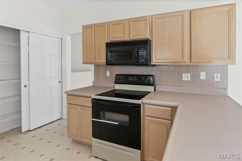 7370 Timberpoint Court Fairview Heights, IL 62208 - Photo 32 of 48