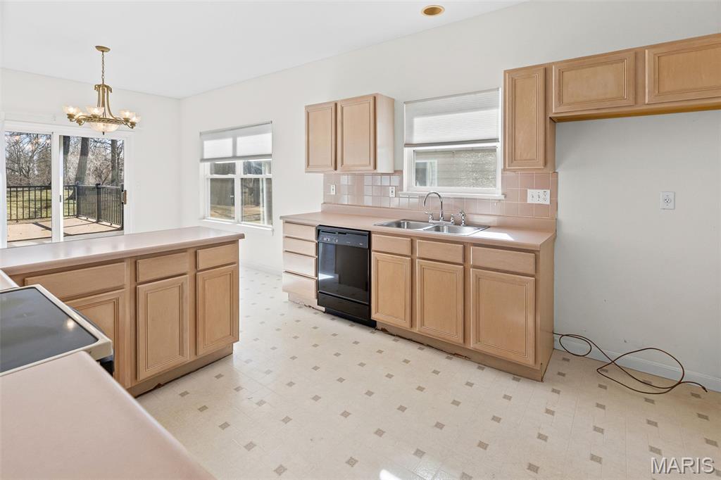 7370 Timberpoint Court Fairview Heights, IL 62208 - Photo 34 of 48
