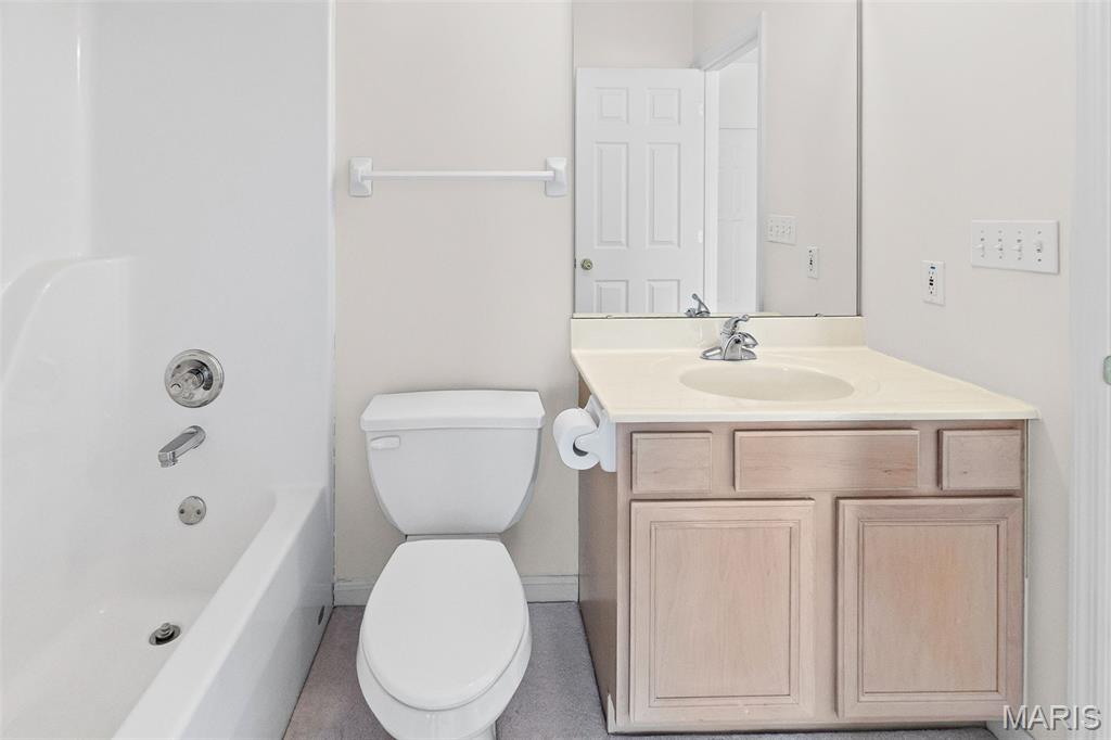 7370 Timberpoint Court Fairview Heights, IL 62208 - Photo 41 of 48