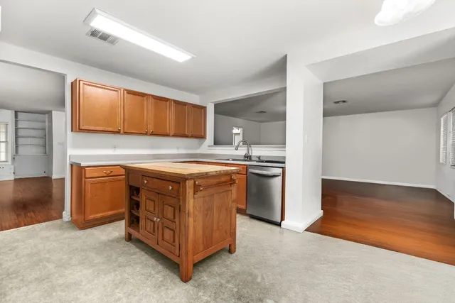 $299,500 | 144 Vicksburg Loop, Elgin, TX 78621