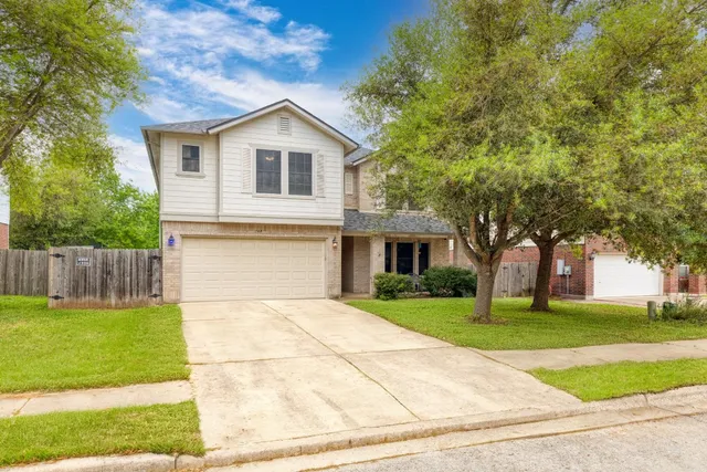$299,500 | 144 Vicksburg Loop, Elgin, TX 78621