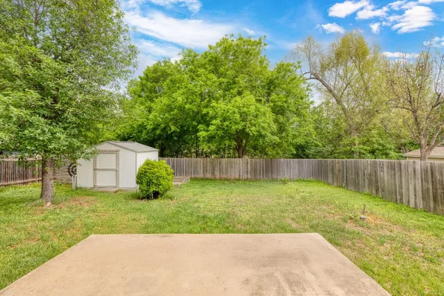 $299,500 | 144 Vicksburg Loop, Elgin, TX 78621