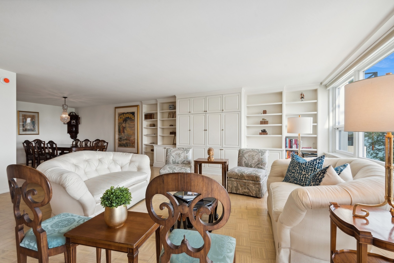 1630 Sheridan Road, Unit 5E Wilmette, IL 60091 - Photo 5 of 29 Gallery Image 5
