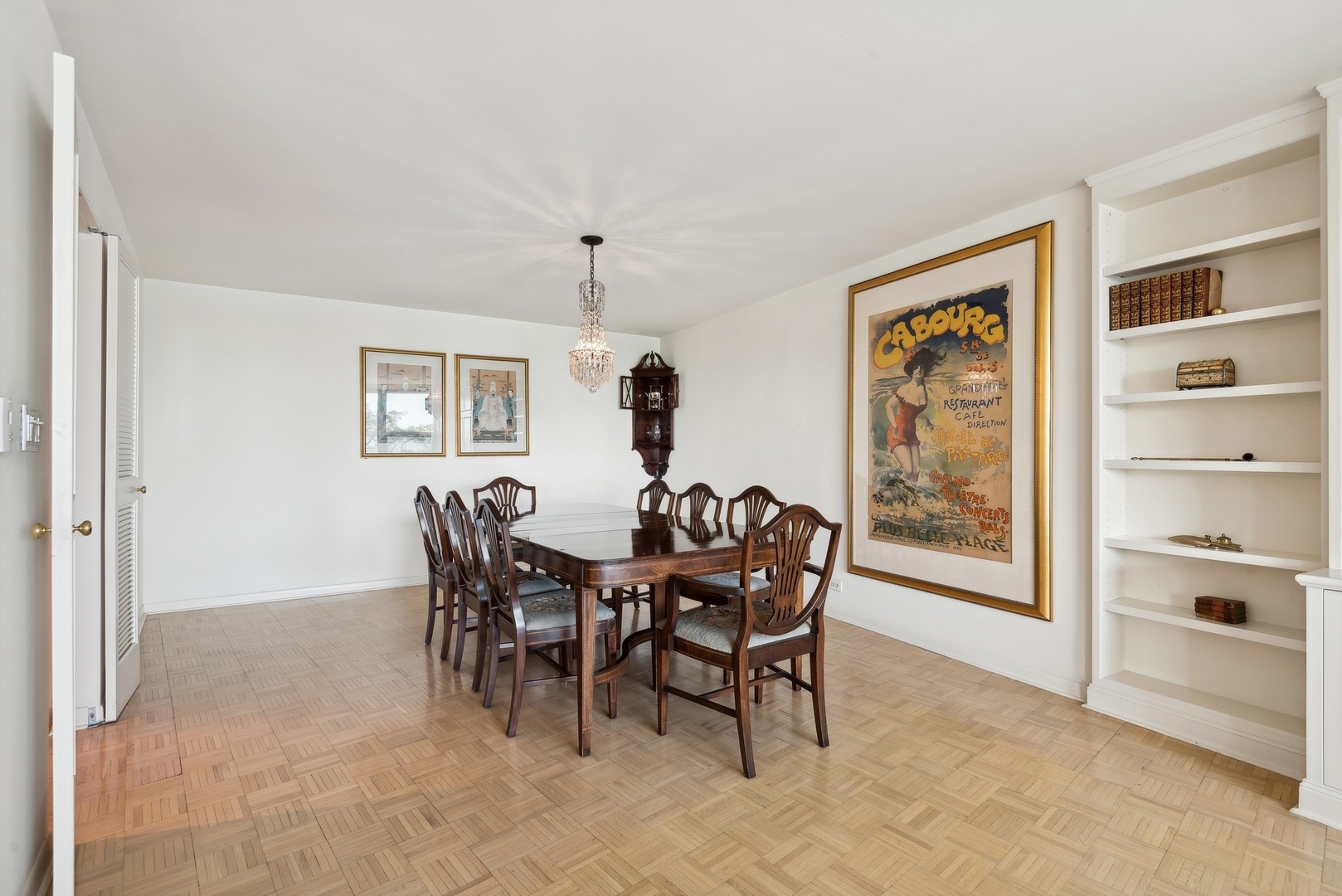 1630 Sheridan Road, Unit 5E Wilmette, IL 60091 - Photo 8 of 29 Gallery Image 8