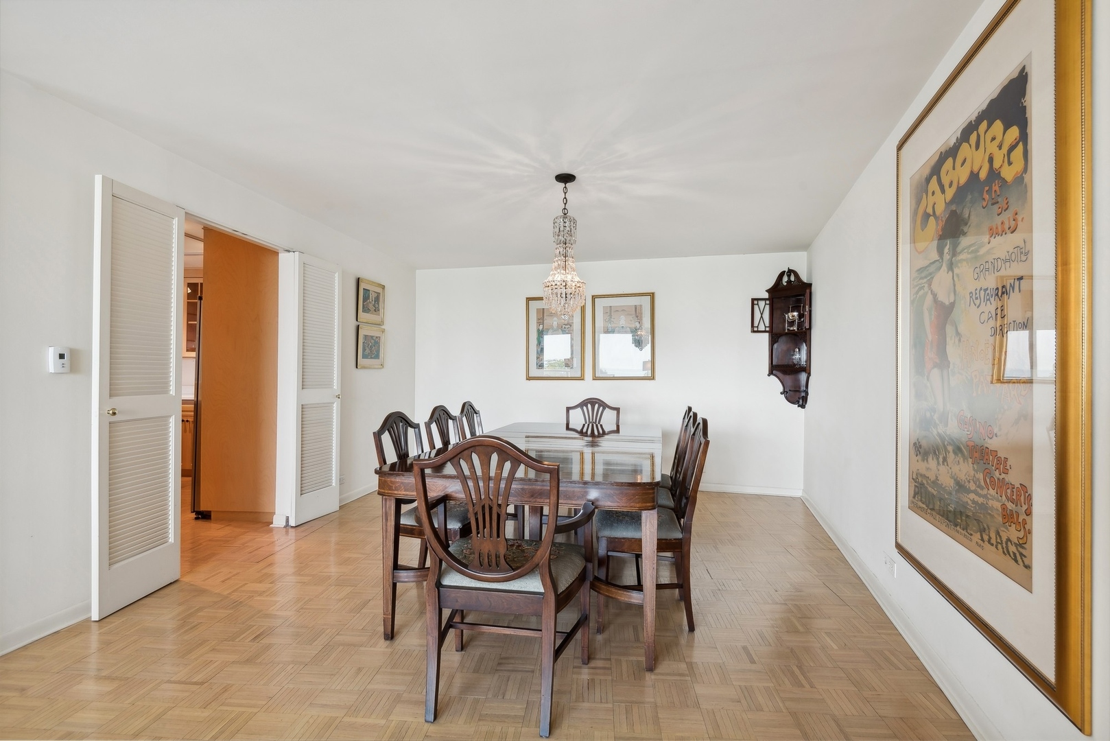 1630 Sheridan Road, Unit 5E Wilmette, IL 60091 - Photo 9 of 29 Gallery Image 9