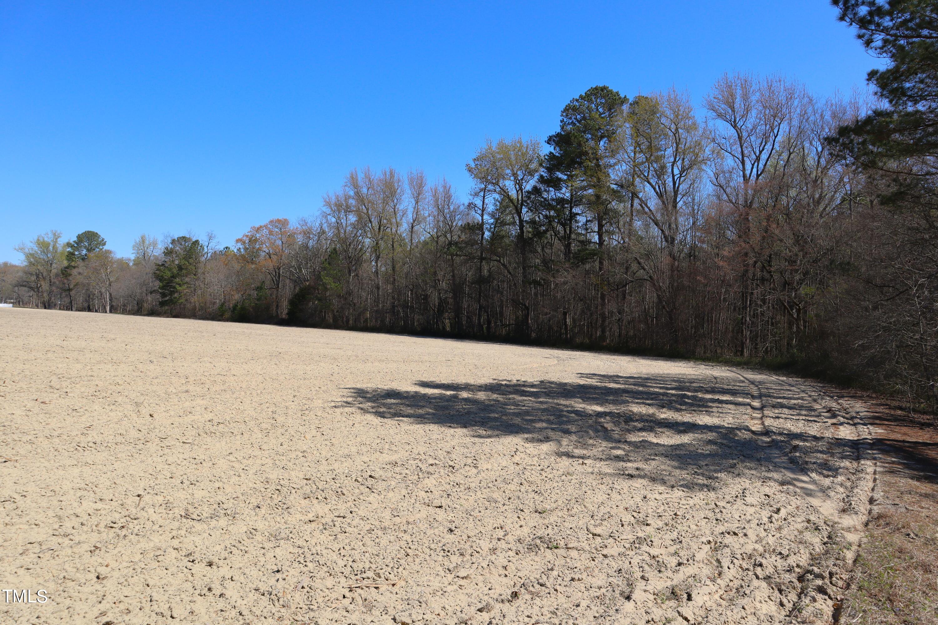 2940-2958 Wendell Road Wendell, NC 27591 - Photo 2 of 13 IMG_1795