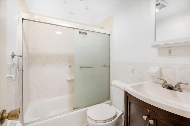 $2,100,000 | 69 Monroe Street | Bedford-Stuyvesant