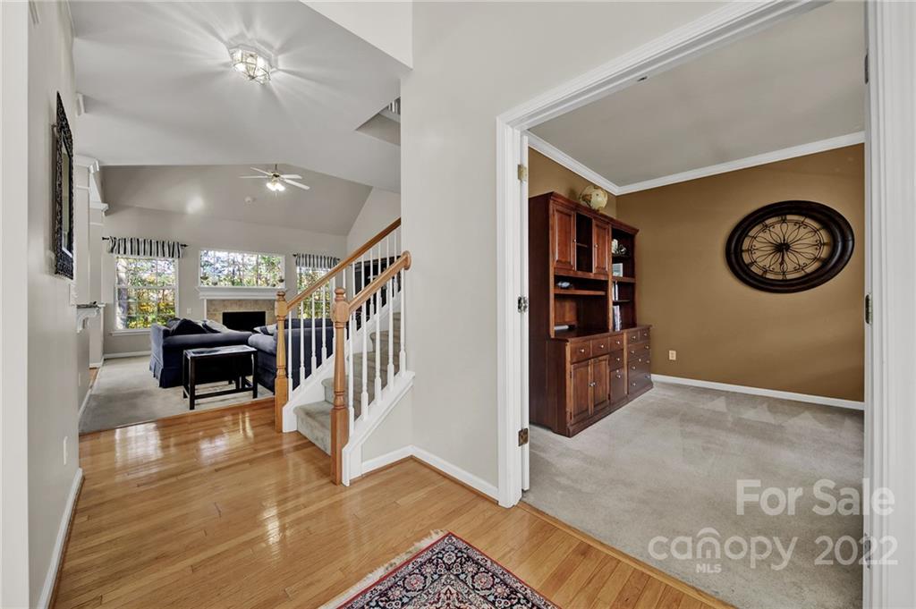 1640 Spandril Lane Fort Mill, SC 29708 - Photo 4 of 48 a view of entryway and hall
