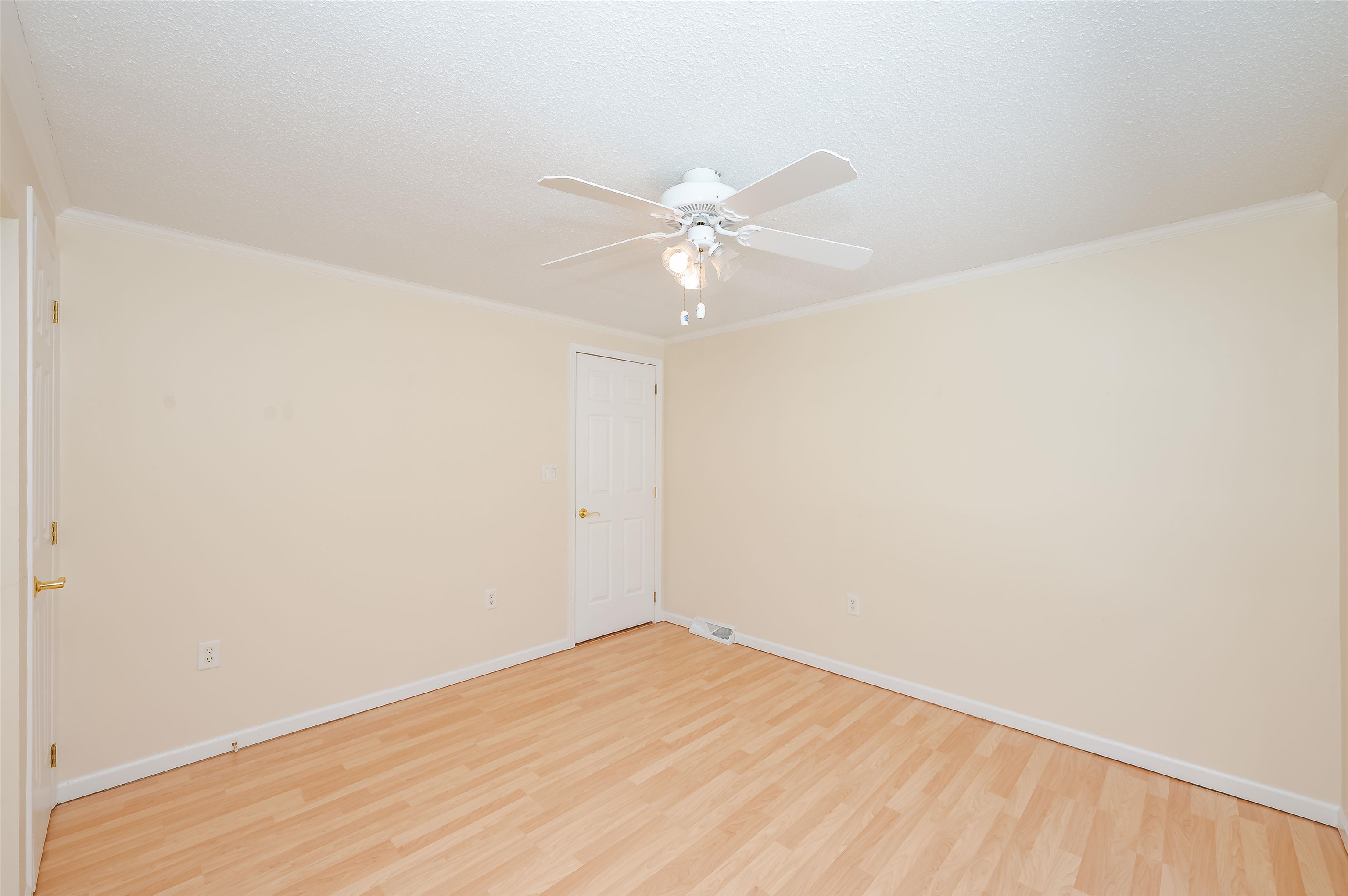 153 Eagle Drive Rochester, NH 03868 - Photo 20 of 43