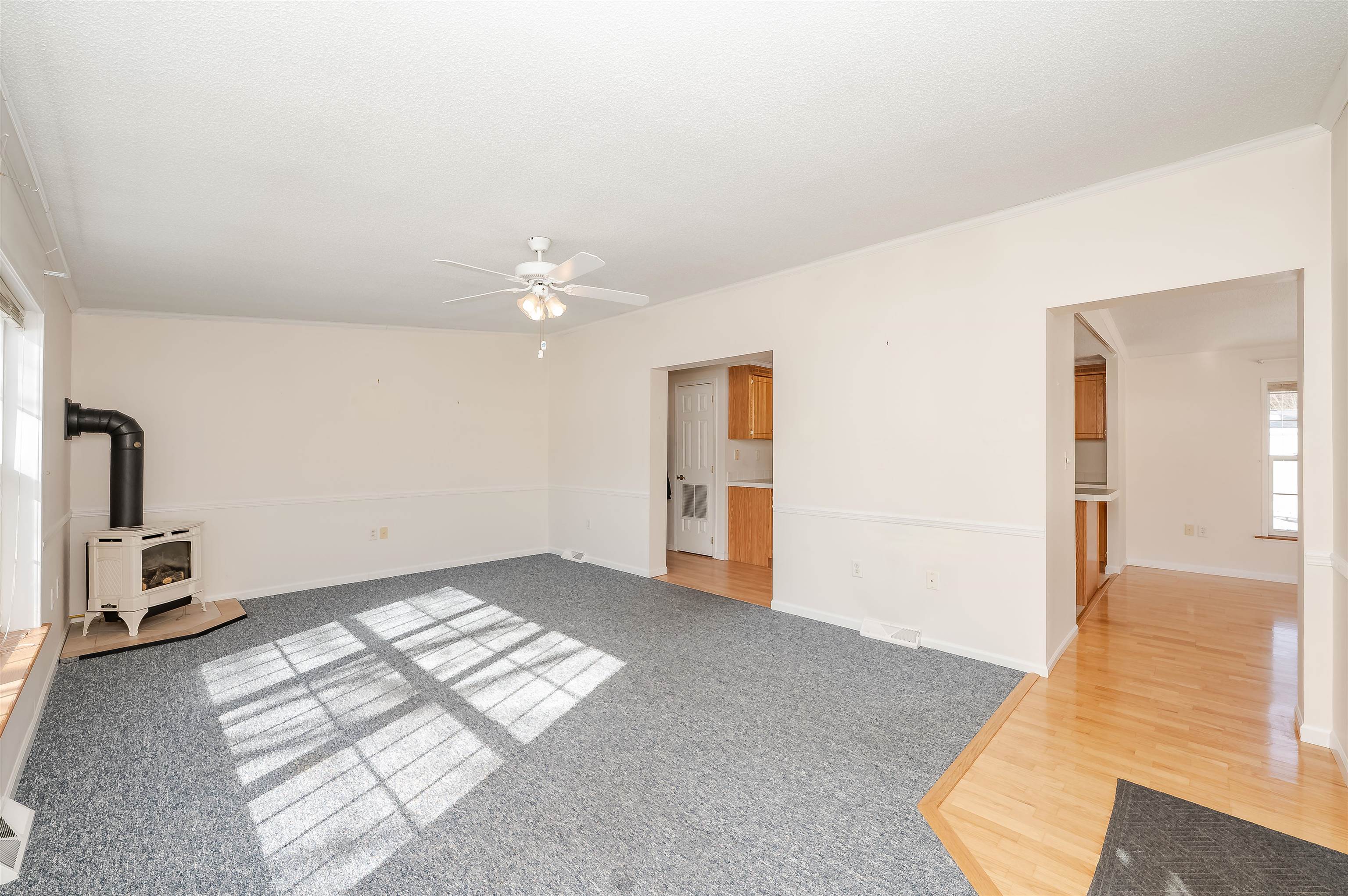 153 Eagle Drive Rochester, NH 03868 - Photo 10 of 43