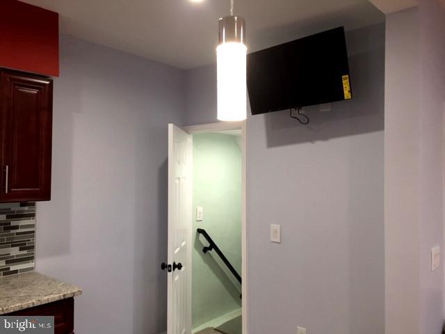 126 Ashby Road Upper Darby, PA 19082 - Photo 12 of 37