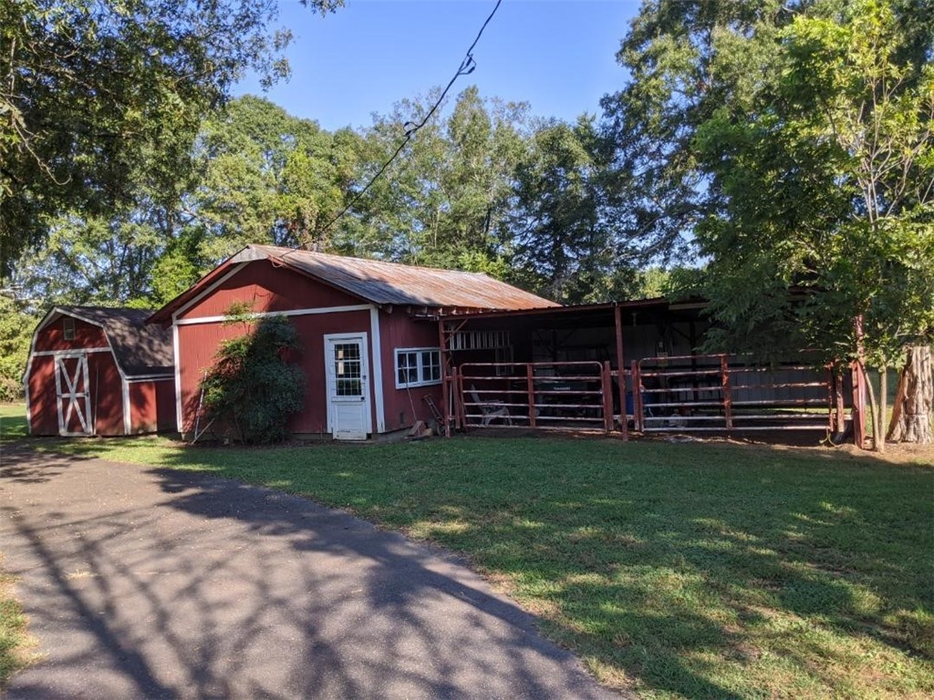 5819 Keowee Road Honea Path, SC 29654 - Photo 23 of 26