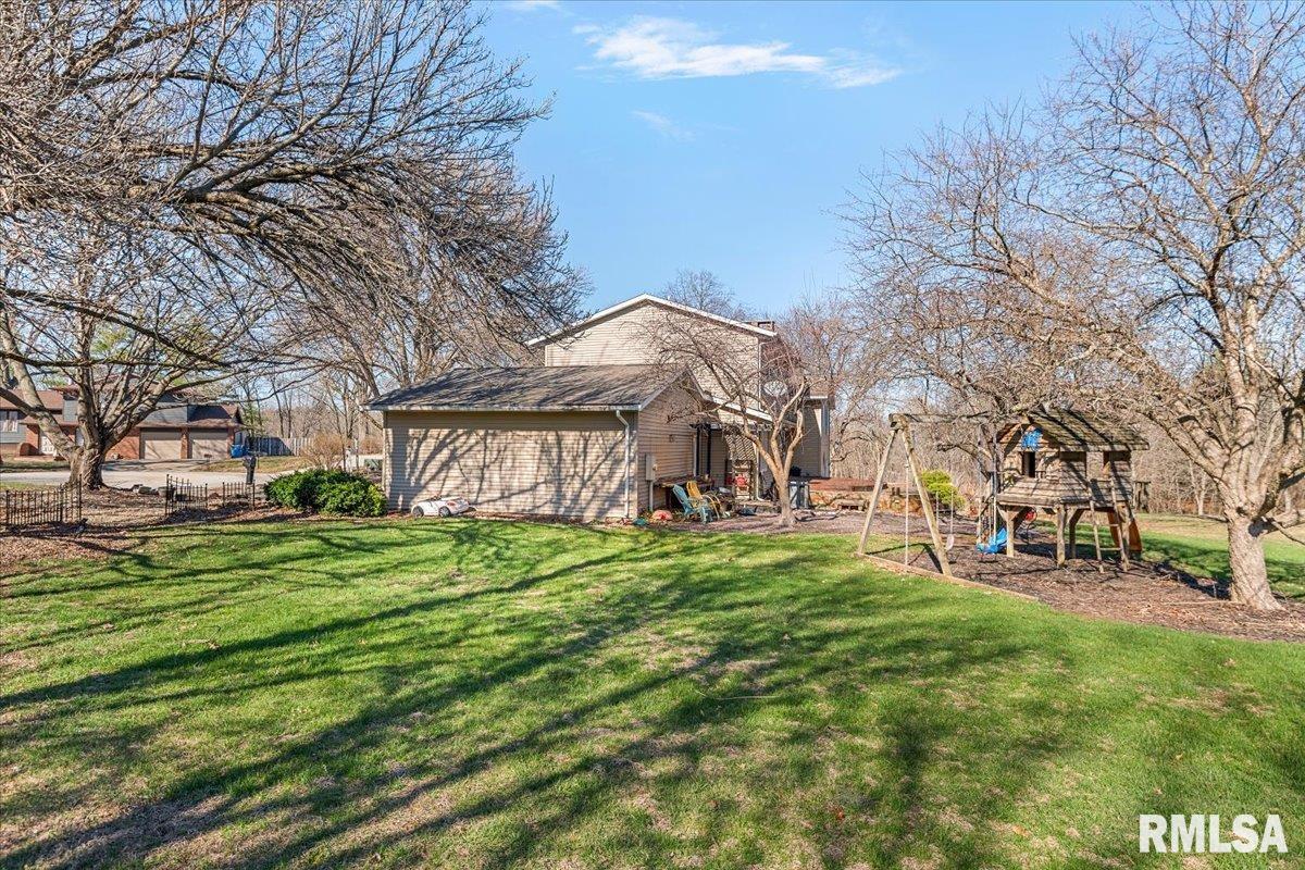 9 Oakwood Drive Springfield, IL 62629 - Photo 72 of 89