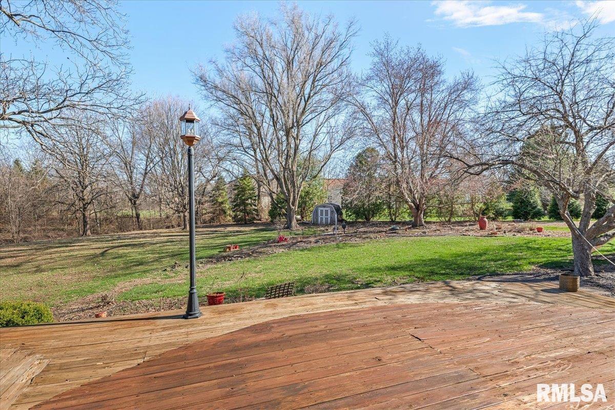 9 Oakwood Drive Springfield, IL 62629 - Photo 76 of 89