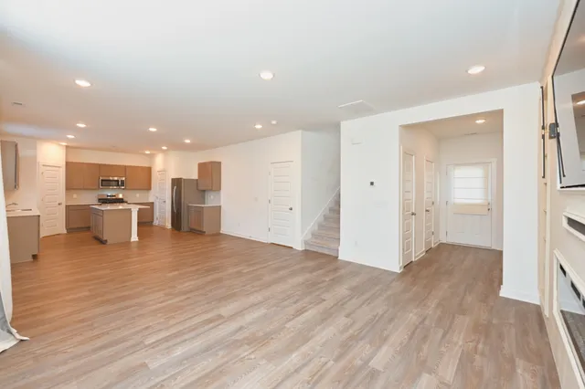 $2,275 | 5203 Cothron Drive, White House, TN 37188