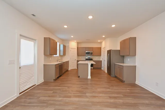 $2,275 | 5203 Cothron Drive, White House, TN 37188