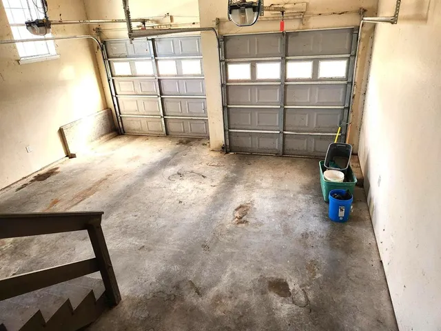 $749,900 | 180 Shady Shores Drive, Mabank, TX 75156